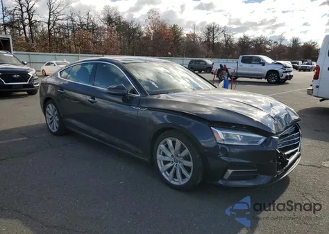 2018 Audi A5 Premium Plus z USA, uszkodzony, nr VIN WAUBNCF53JA071832